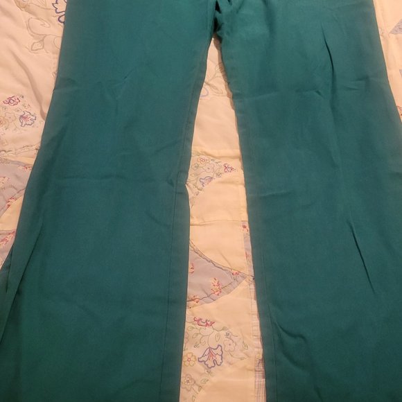 Mixed lot of two Scub pants, medium - Picture 1 of 7